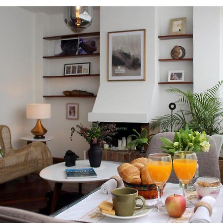 Depa Monserrate - Charming Historic Nest With Breathtaking Mountain Views - Apartaestudio Bogota Exterior photo