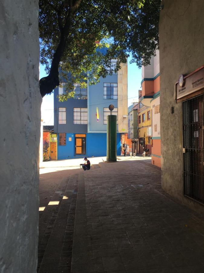Depa Monserrate - Charming Historic Nest With Breathtaking Mountain Views - Apartaestudio Bogota Exterior photo